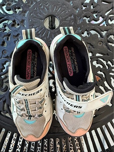 29 Beden Skechers çocuk ayakkabı