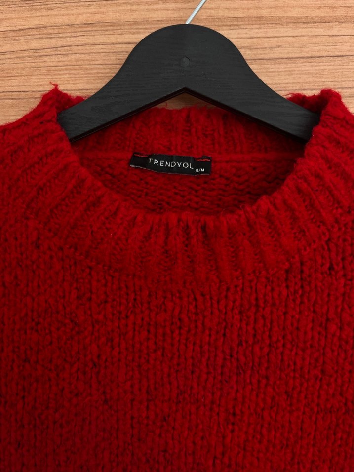 Kırmızı Örgü Kadın Kazak - Görsel 2