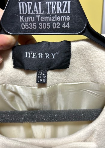40 Beden beyaz Renk Herry Düğmeli Krem Rengi yün kaşmir Kaban