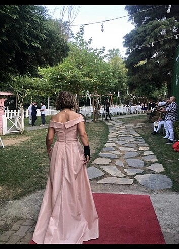 m Beden ten rengi Renk TAFTA KUMASTAN ABIYE ELBISE