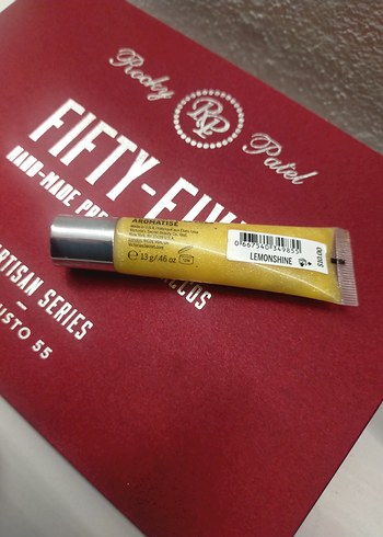 Victoria's secret Parlak Sarı Dudak Parlatıcısı - Görsel 2