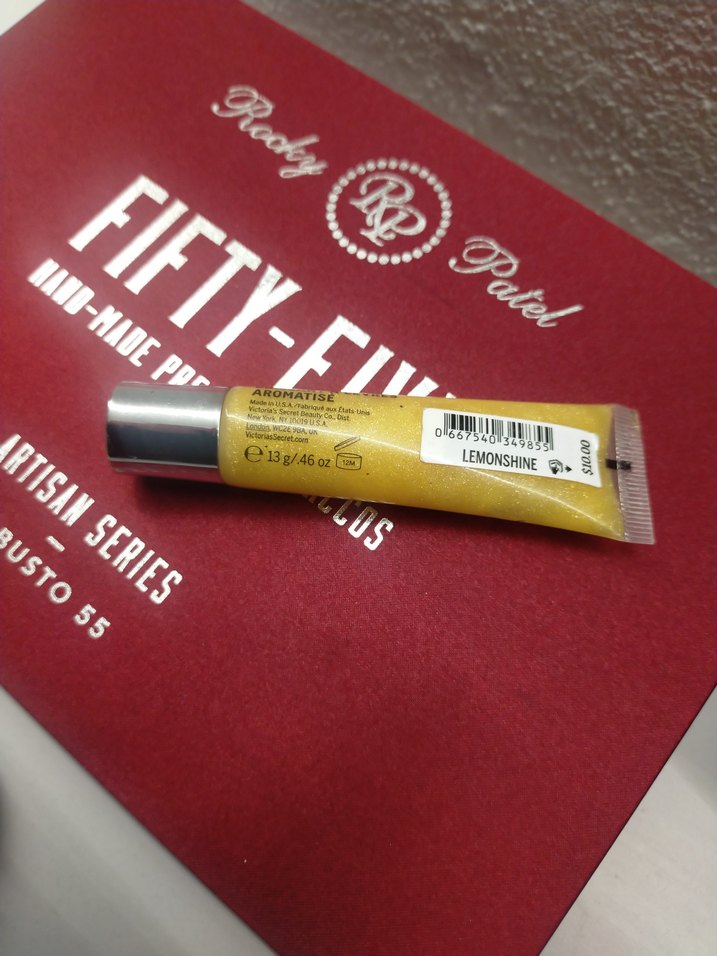 Victoria's secret Parlak Sarı Dudak Parlatıcısı - Görsel 2