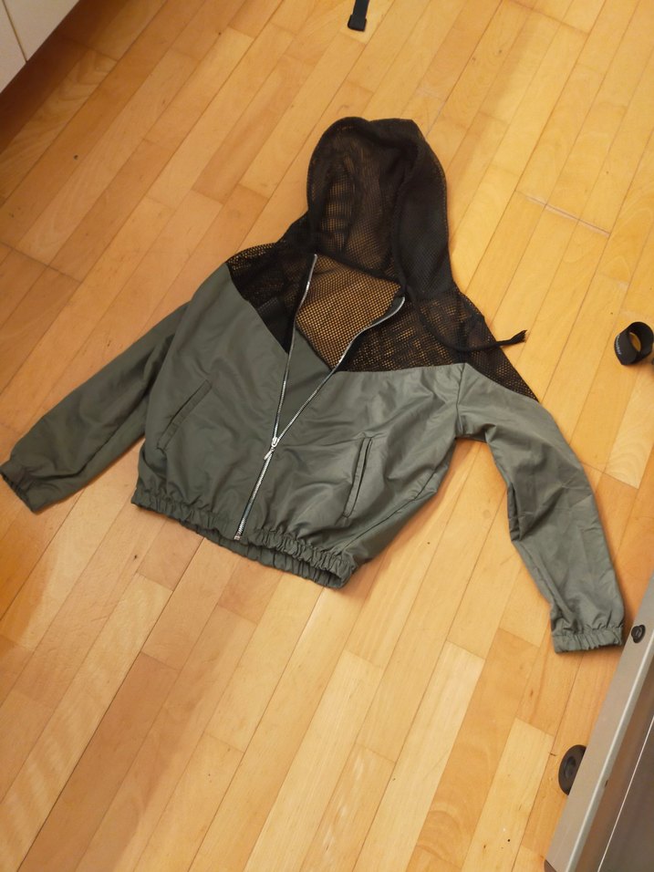 fileli kapüşonlu yağmurluk - Görsel 3