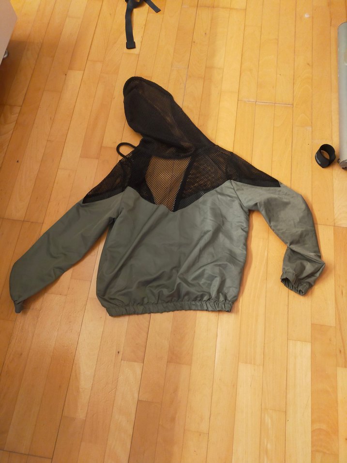 fileli kapüşonlu yağmurluk - Görsel 4