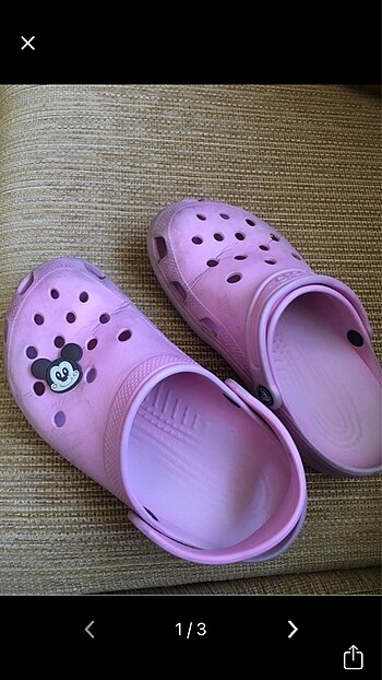 Pembe crocs terlik