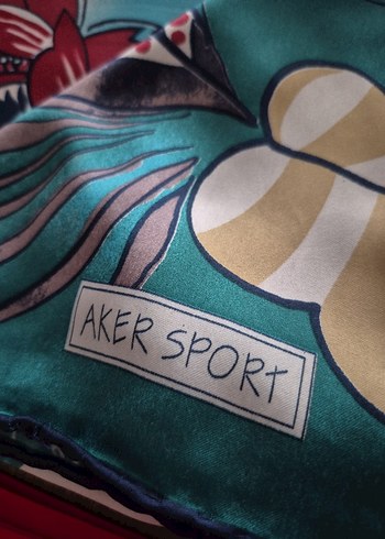 Aker Sport eşarplar ve şallar toplam fiyat