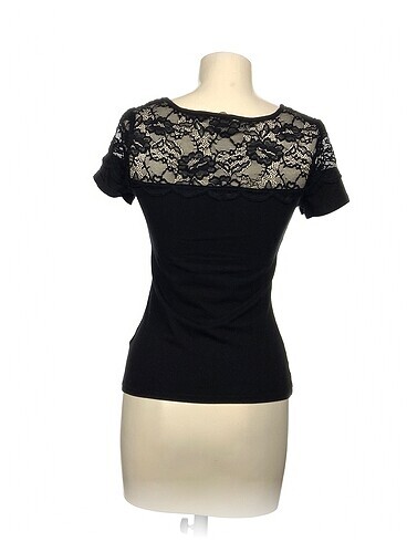 s Beden H&M T-shirt %70 İndirimli.