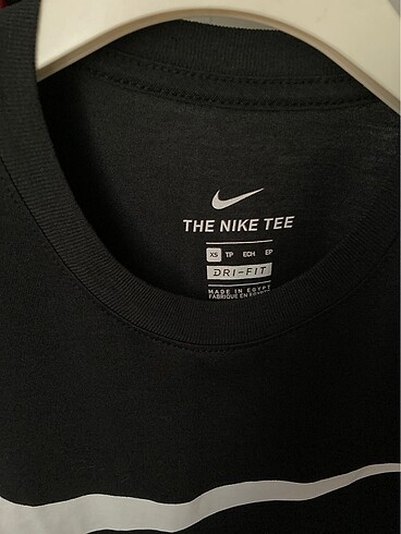 Nike nike siyah tshirt