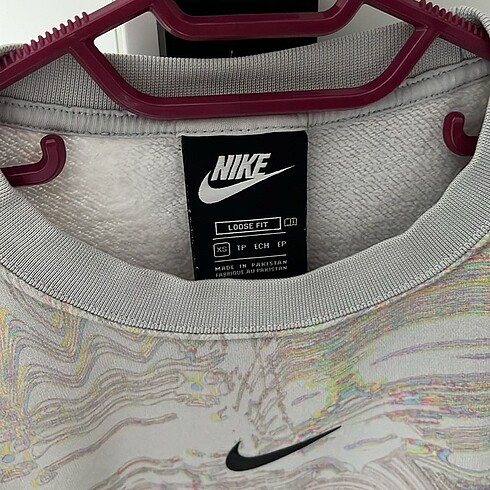 Nike nike sweatshirt