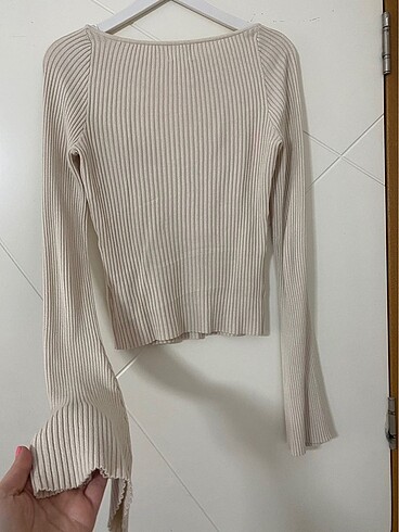 H&M H&M kalp yaka ispanyol kol bluz