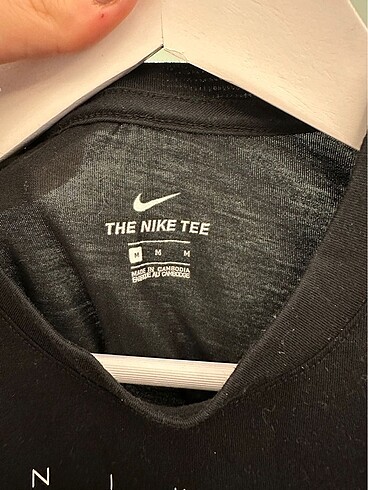 Nike nike crop tshirt