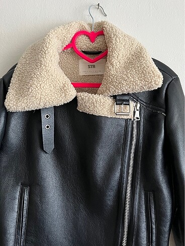 s Beden siyah Renk stradivarius crop ceket