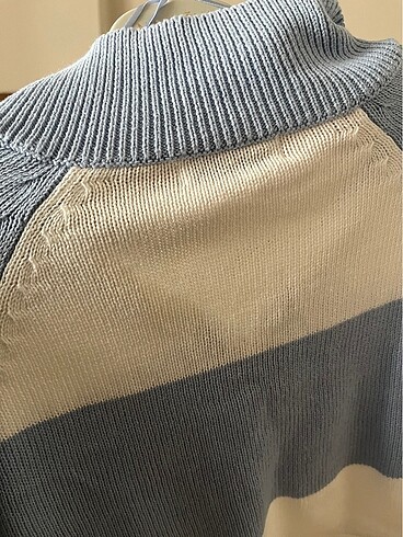 m Beden stradivarius crop fermuarlı kazak