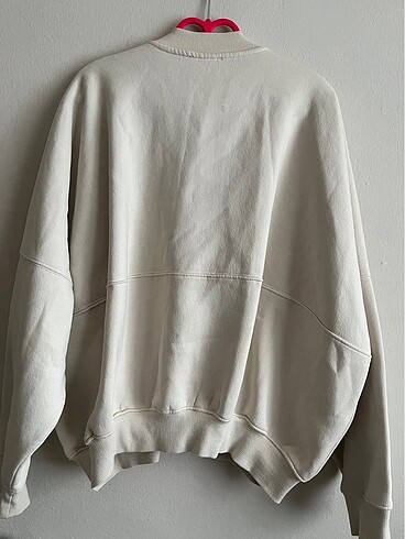 m Beden beyaz Renk zara fermuarlı krem sweatshirt