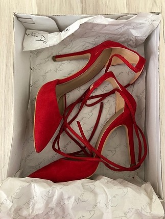 Diğer Bilek bağ detaylı stiletto