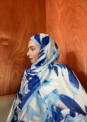 Armine DESENLİ ŞAL