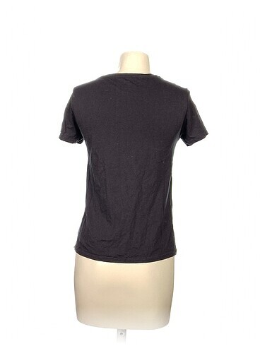 m Beden Mavi Jeans T-shirt %70 İndirimli.