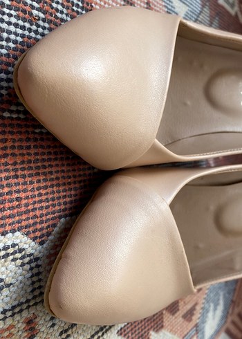 39 Beden Bej Yılan Desenli Kadın Stiletto Blok Topuk