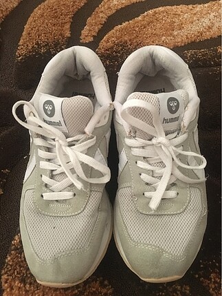 Hummel ayakkabı gerçek