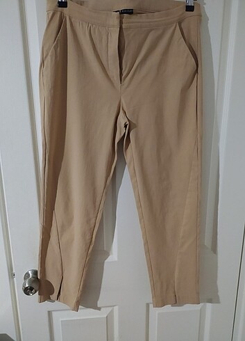 Bayan butik pantolon krem rengi 