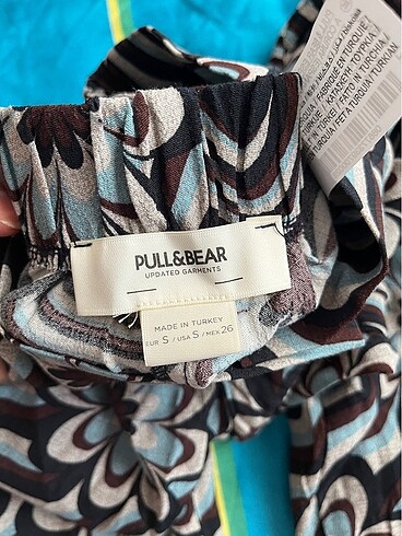 Pull and Bear İspanyol paça pantolon