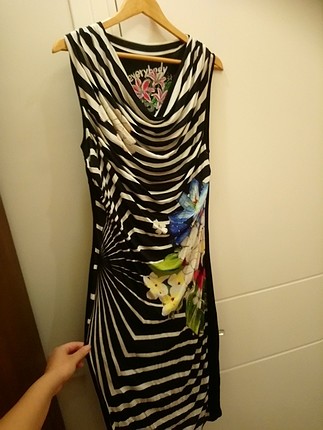 Elbise-desigual