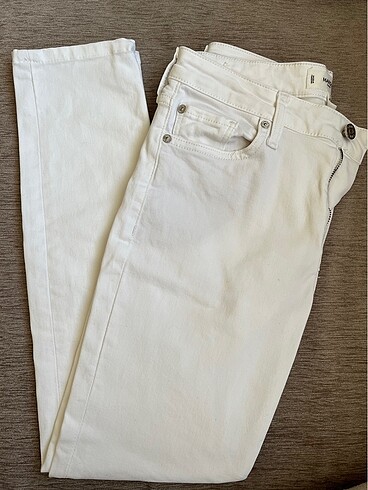 Mango jean