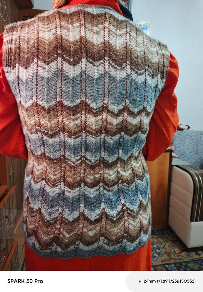 Bohem V Yaka Örgü Yelek - Görsel 2