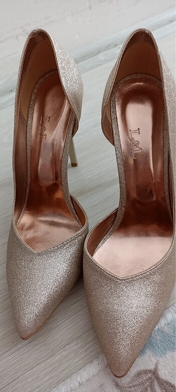 39 Beden Stiletto