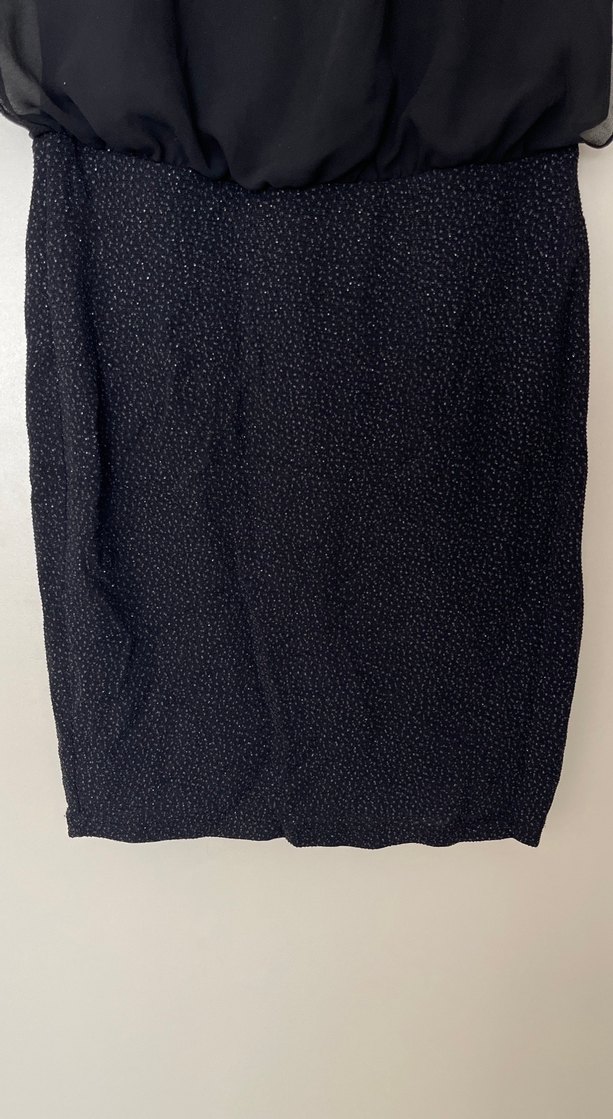 Siyah Midi Kemerli Kolsuz Elbise - Görsel 4