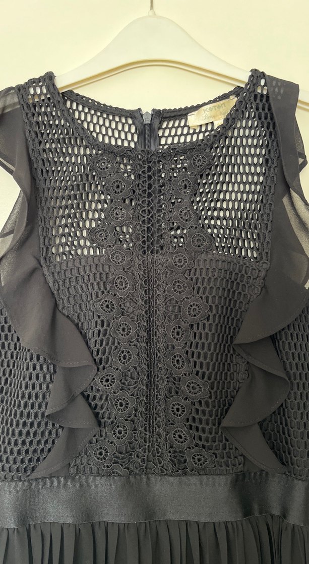 Siyah Piliseli Uzun Kolluksuz Gotik Elbise - Görsel 3