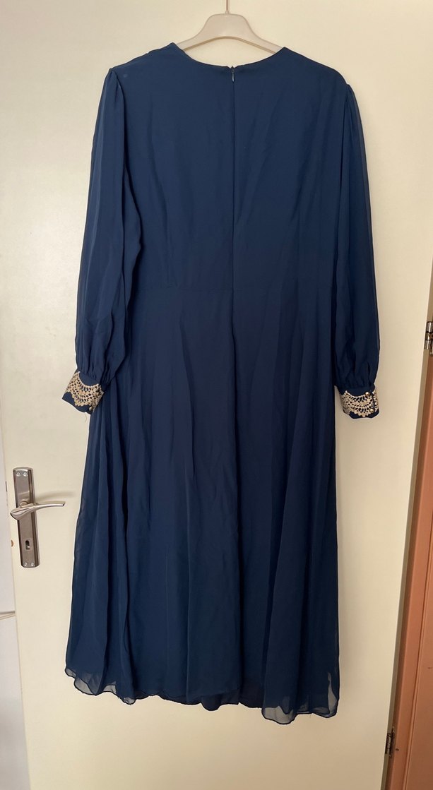 Dantel İşlemeli Lacivert Uzun Kollu Kadın Elbise - Görsel 4