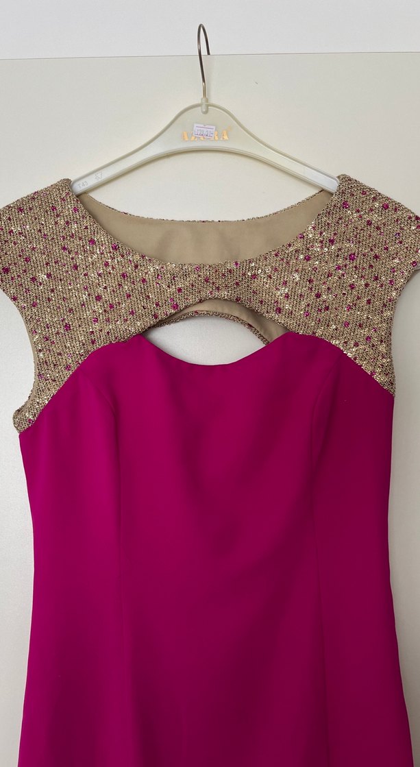 Pullu Üst Detaylı Pembe Midi Elbise - Görsel 3