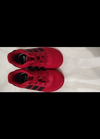 19 Beden Orjinal adidas spor ayakkabı
