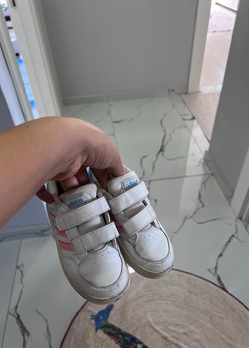 Adidas Beyaz Kız Çocuk Spor Ayakkabı Cırt Cırtlı