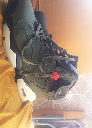 Air Jordan 6 Travis Scott Nike Spor Ayakkabı %20 İndirimli - Gardrops