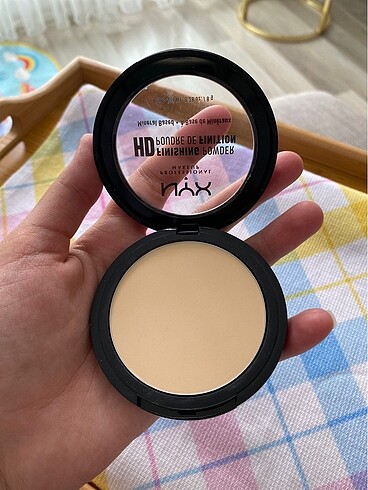  Beden Nyx pudra