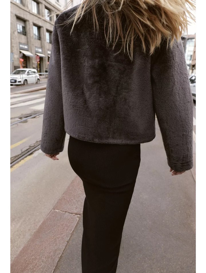 Zara Süslü Düğmeli Suni Kürk Ceket - Görsel 2