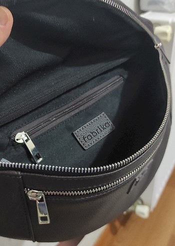 FABRİKA MARKA ACI KAHVERENGİ Fermuarlı Çapraz Çanta - Görsel 5