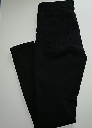 Siyah pantolon