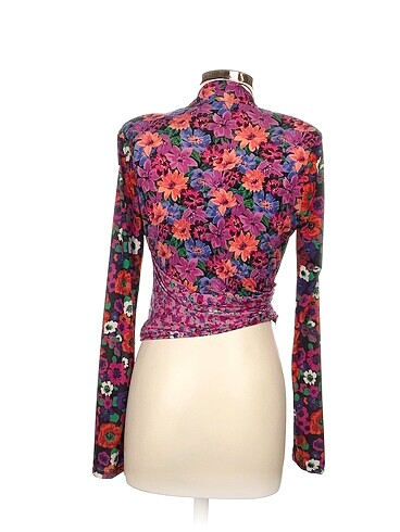 m Beden Zara Bluz %70 İndirimli.