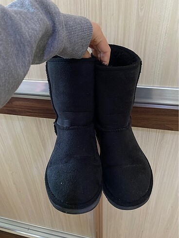 36 Beden Ugg siyah bot