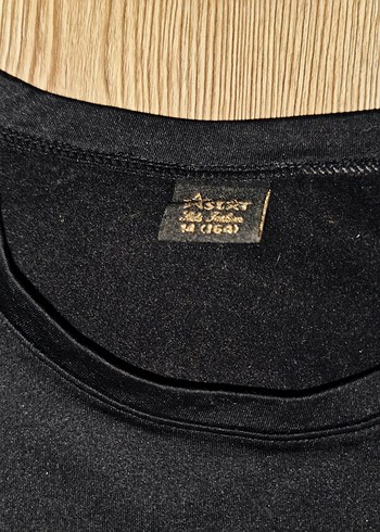 Siyah Uzun Kollu Omzu Açık Kadın Tişört - Görsel 3