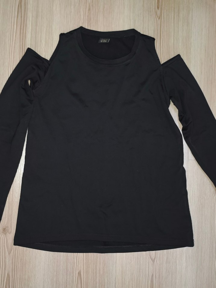 Siyah Uzun Kollu Omzu Açık Kadın Tişört - Görsel 2