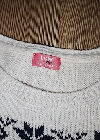 Nakışlı Püsküllü Bohem Kolsuz Triko Süveter - Görsel 3