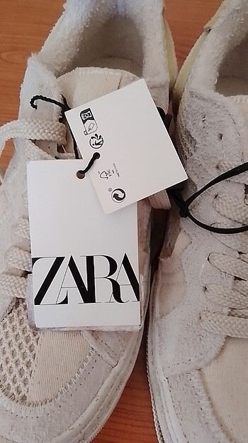 37 Beden Zara spor ayakkabı