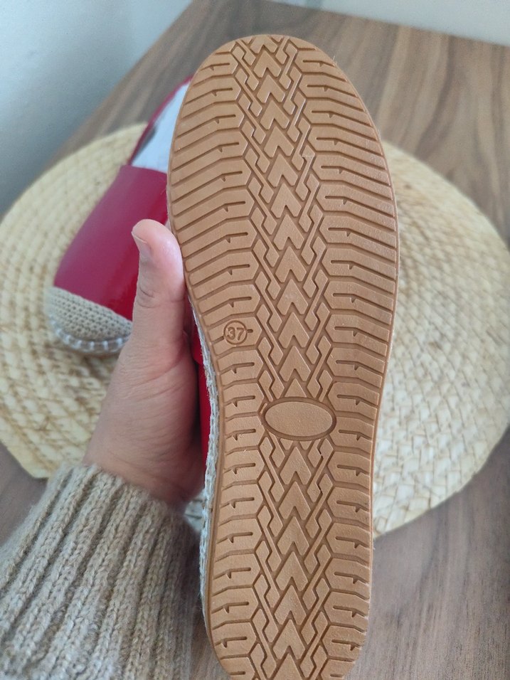 Kırmızı Rugan Kadın babet - Görsel 5