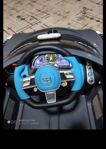 Koyu Mavi Elektrikli Binme Arabası BUGATTI akülü kumandalı araba