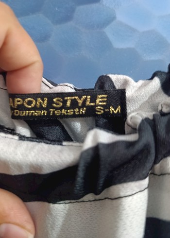 SİYAH BEYAZ ÇİZGİLİ ELBİSE - Görsel 4