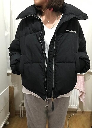 Bershka Siyah Şişme mont